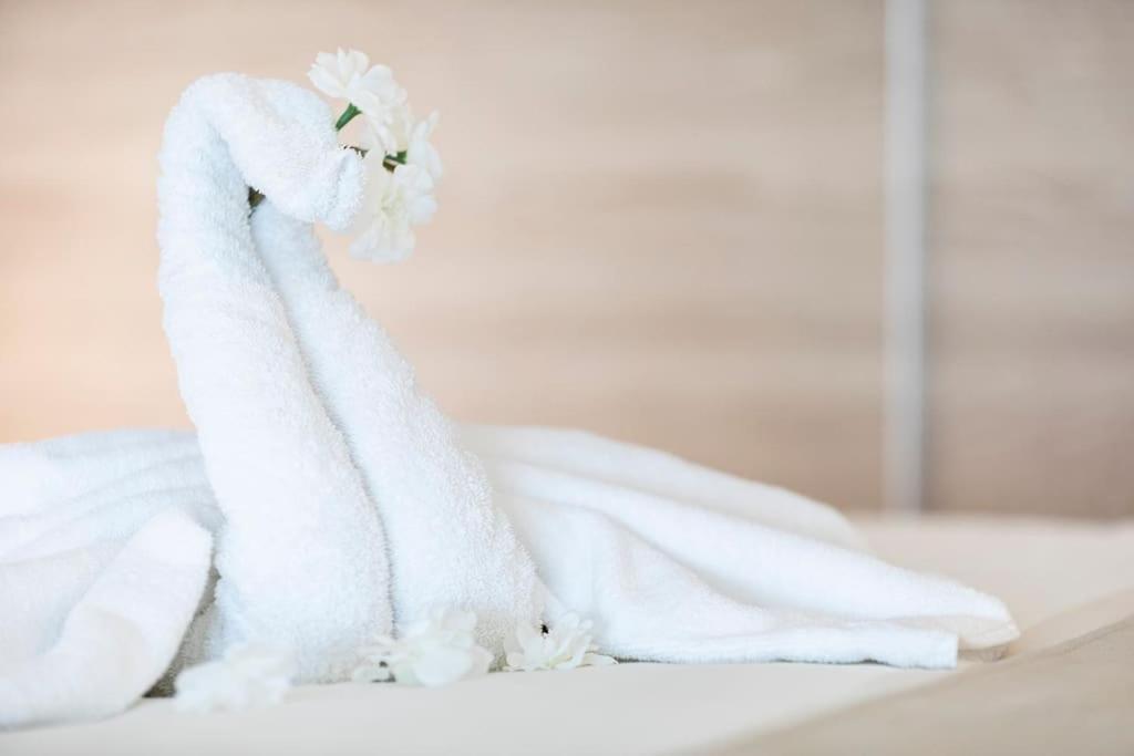 Oshun Sanchinarro II Lofts & Midstay Apartamento Madri